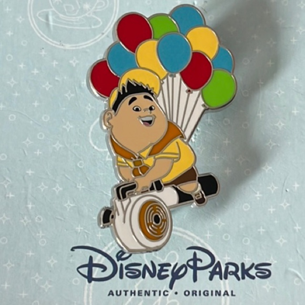 Disney Parks Russell with Balloons and Leaf Blower Pin